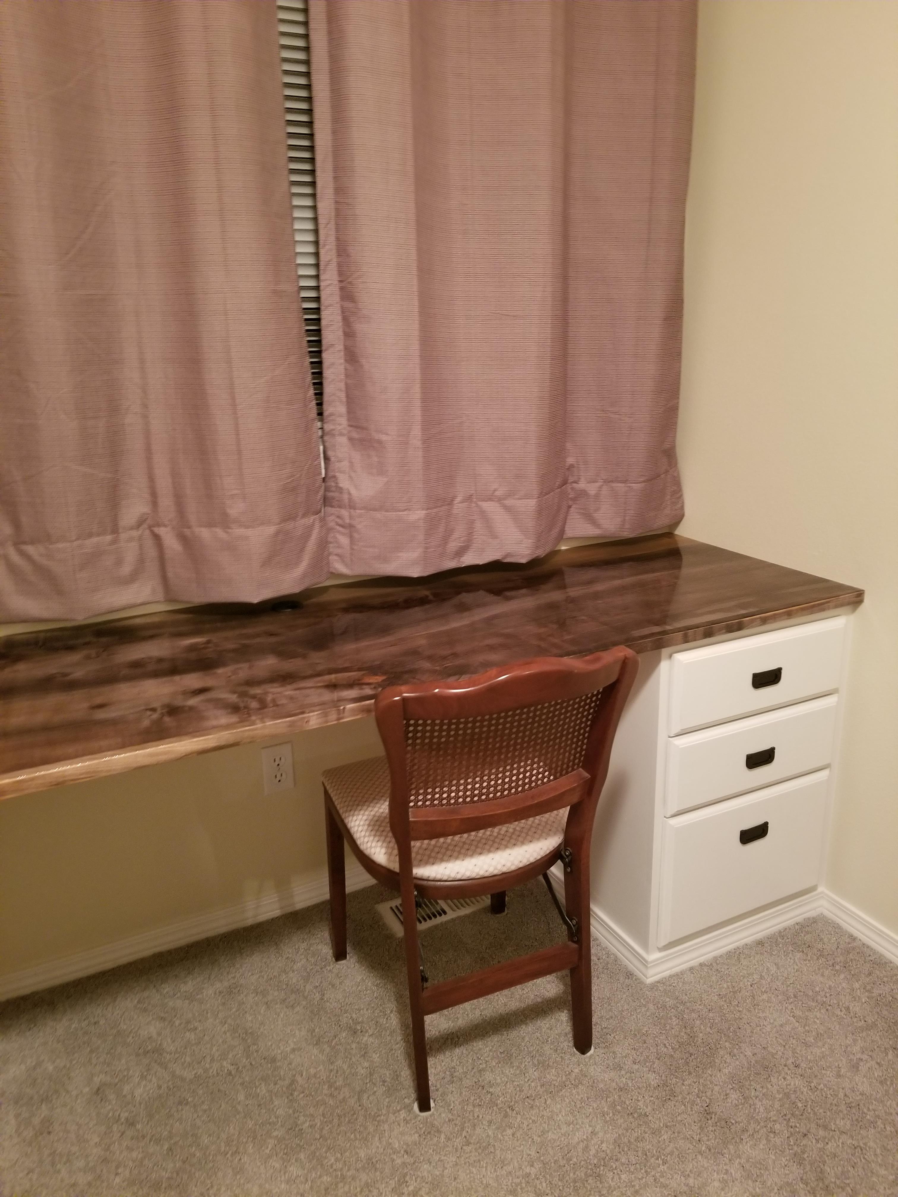 Twin Bed with Built-in Desk & Storage